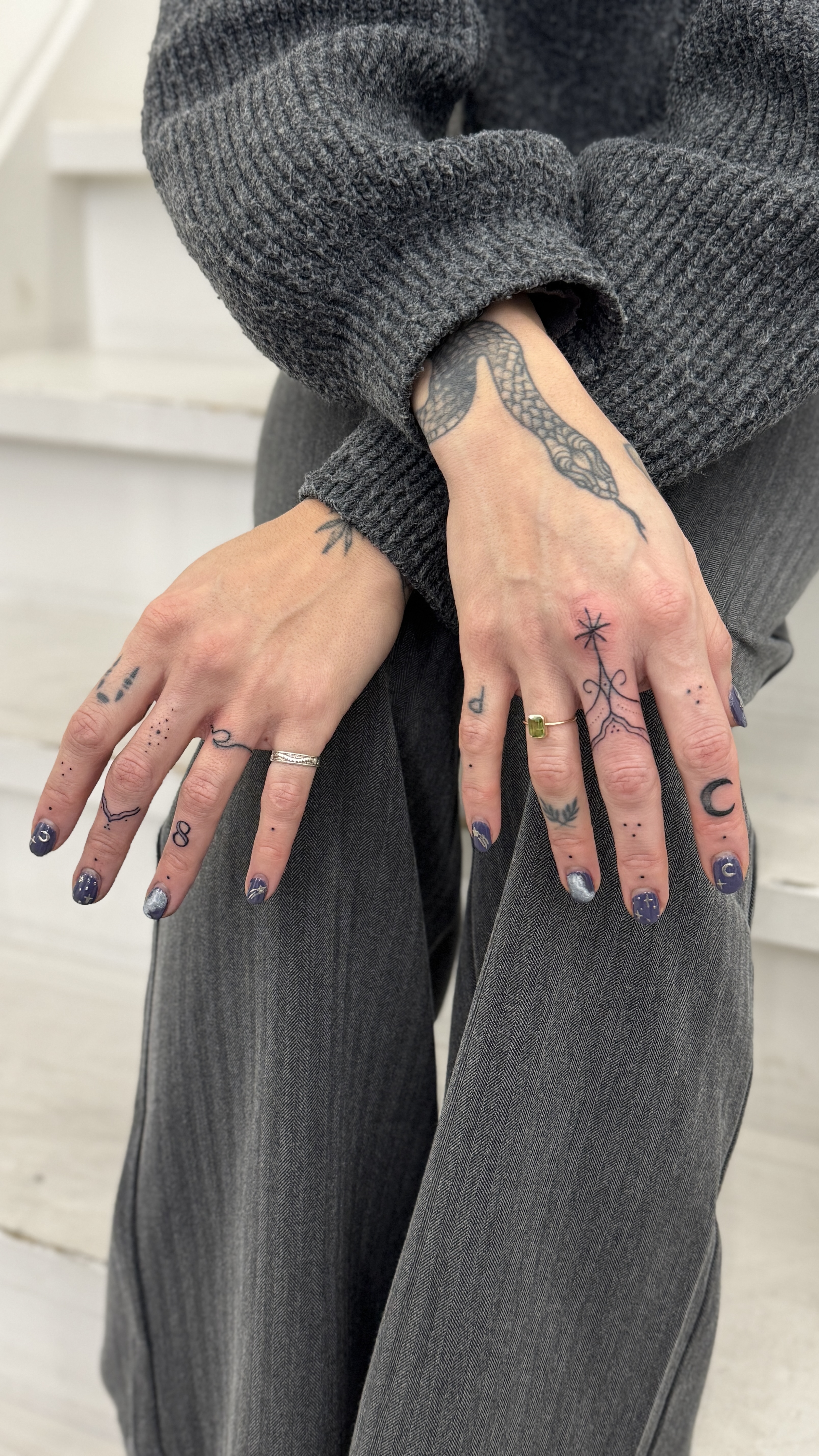 Fineline Finger Tattoo